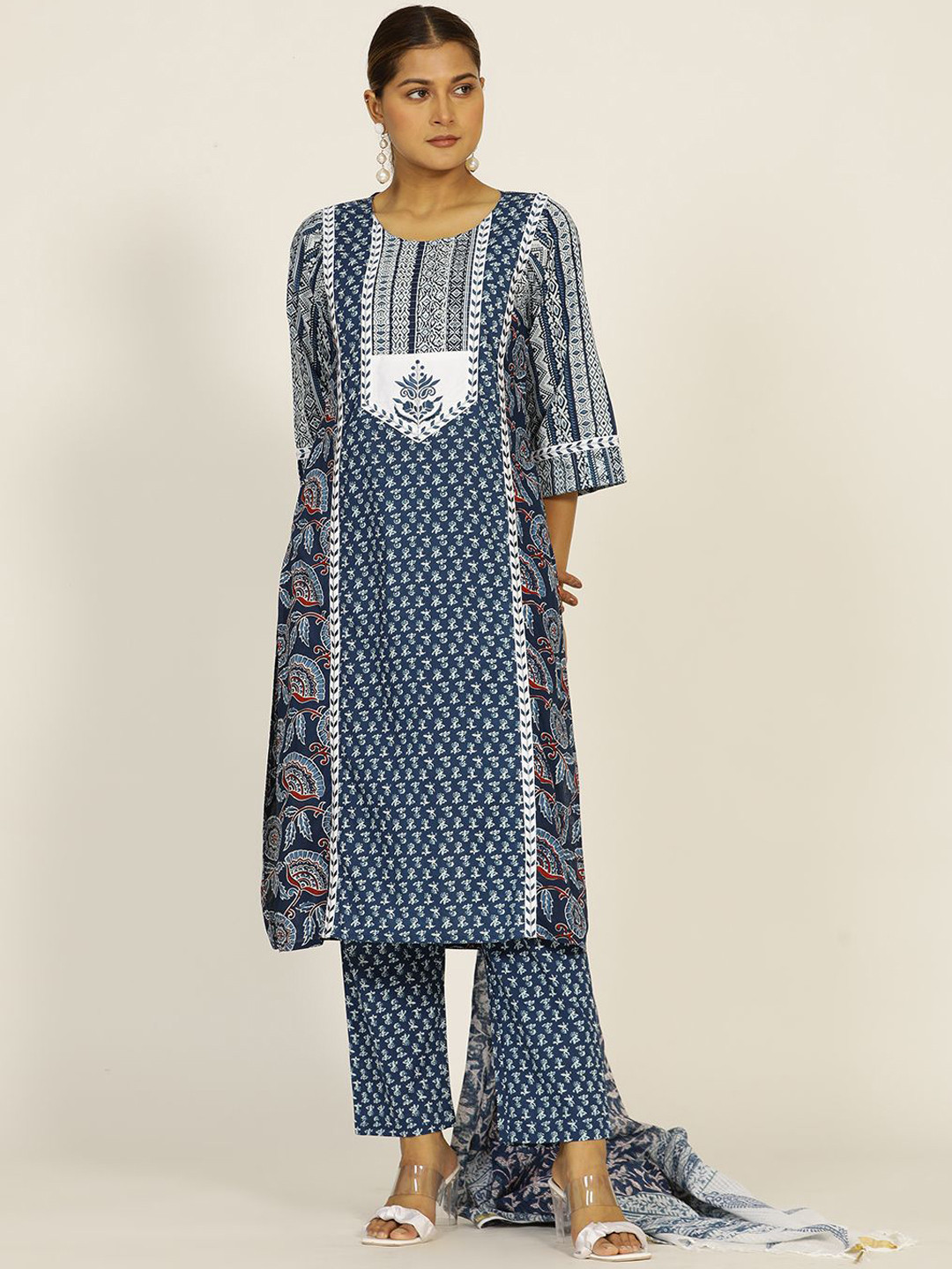 

Jaipur Kurti Embroidered Cotton Straight Kurta, Blue
