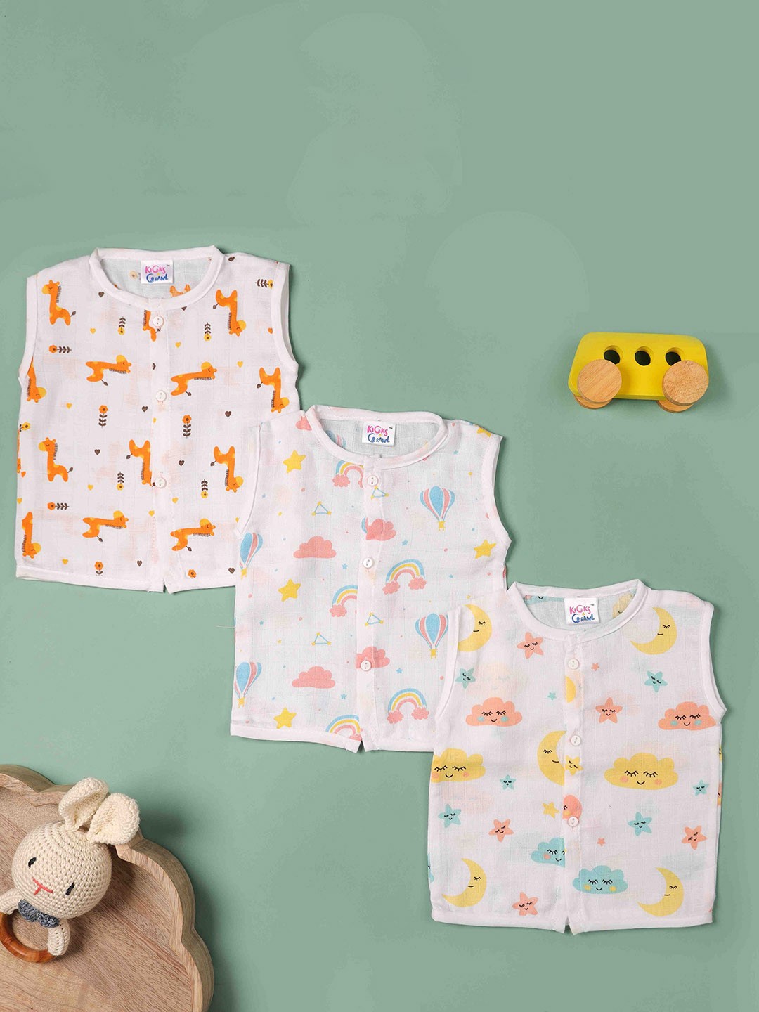 

KICKS & CRAWL Pack Of 3 Printed Jablas, White