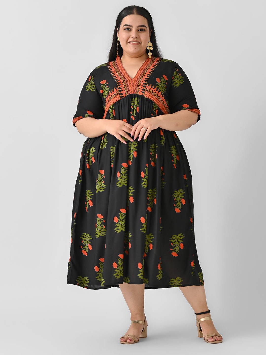 

Shape of me by Rustorange Ethnic Motif Plus Size Empire Midi Dress, Black