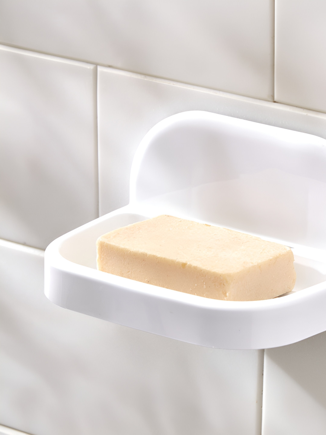 

Home Centre White Solid Polypropylene Soap Dish