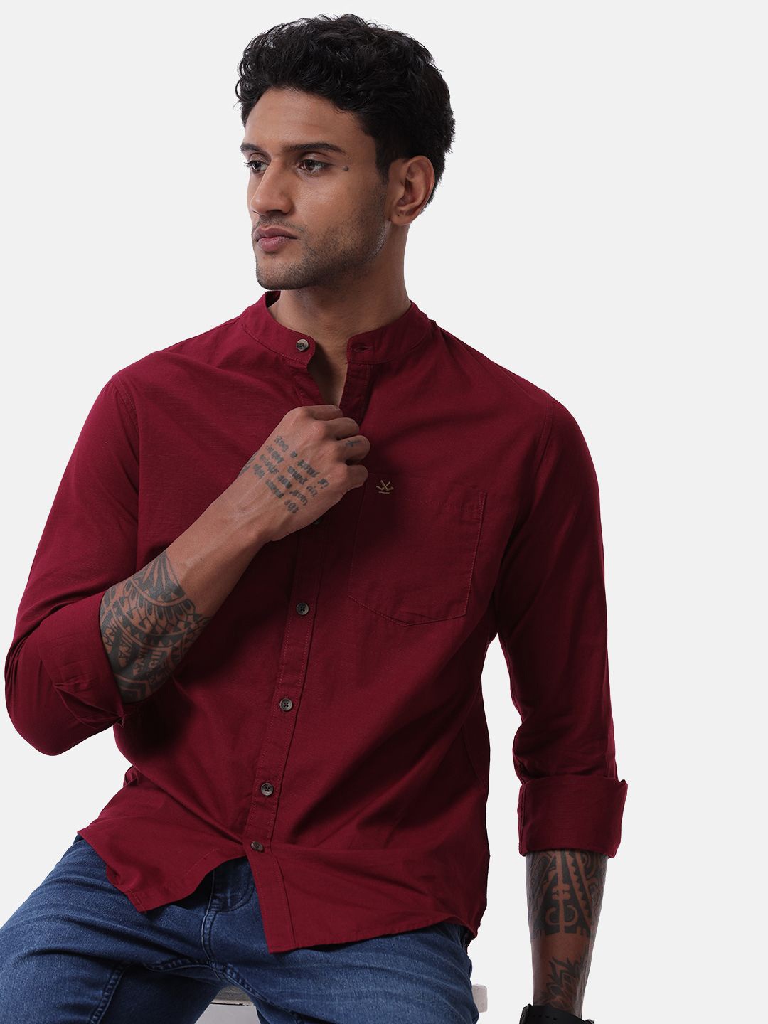 

WROGN Men Custom Mandarin Collar Solid Cotton Casual Shirt, Maroon