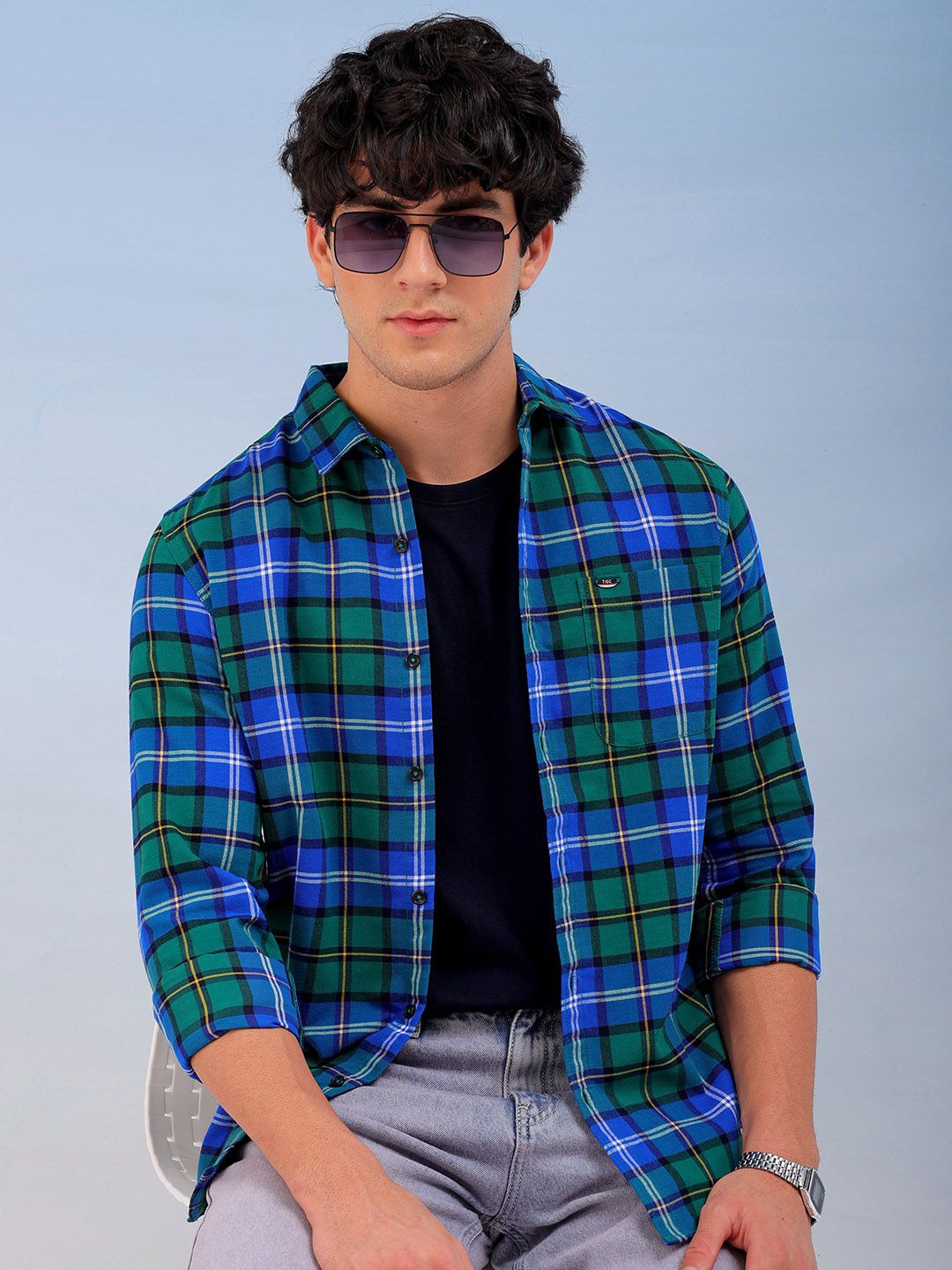 

The Indian Garage Co Men Spread Collar Checked Cotton Slim Fit Casual Shirt, Green