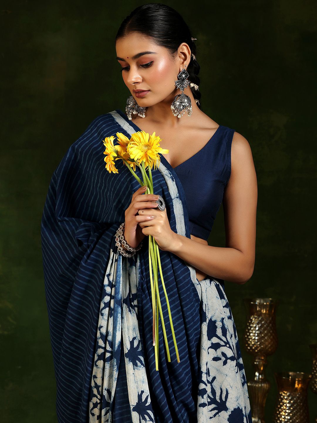 

Libas Striped Pure Cotton Saree, Blue