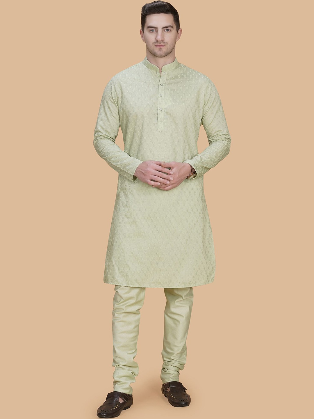 

LA'SCOOT Men Floral Embroidered Regular Thread Work Pure Cotton Kurta with Churidar, Green