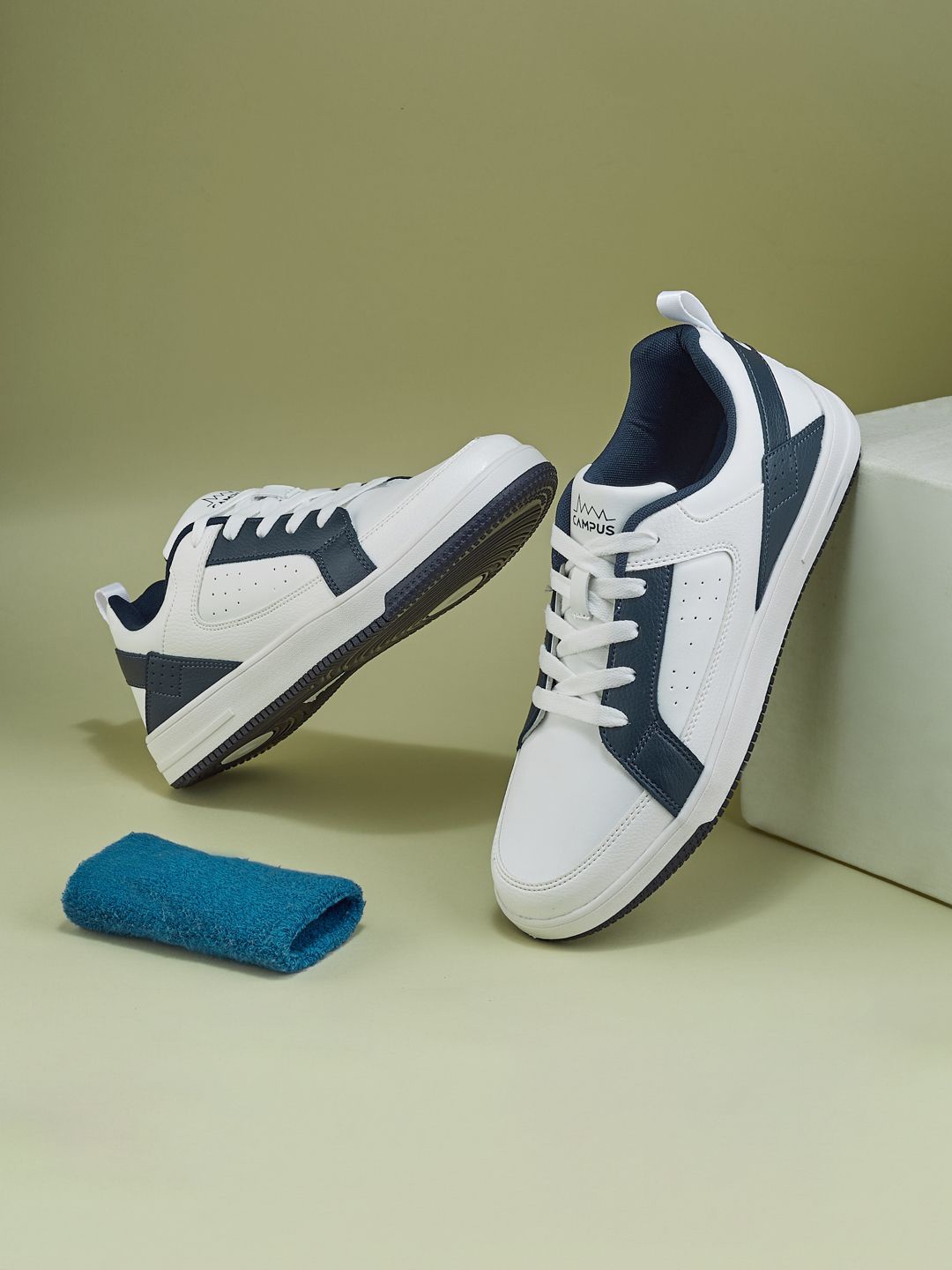 

Campus OG-17 Men Lace-Up Sneaker, White