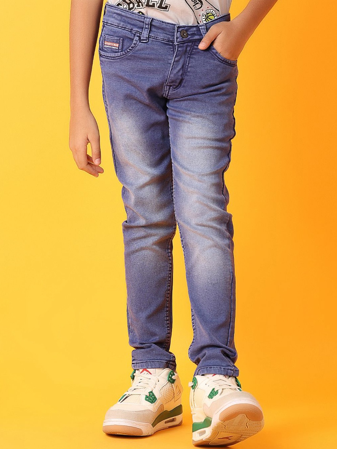 

V-Mart Boys Mildly Distressed Heavy Fade Jeans, Blue