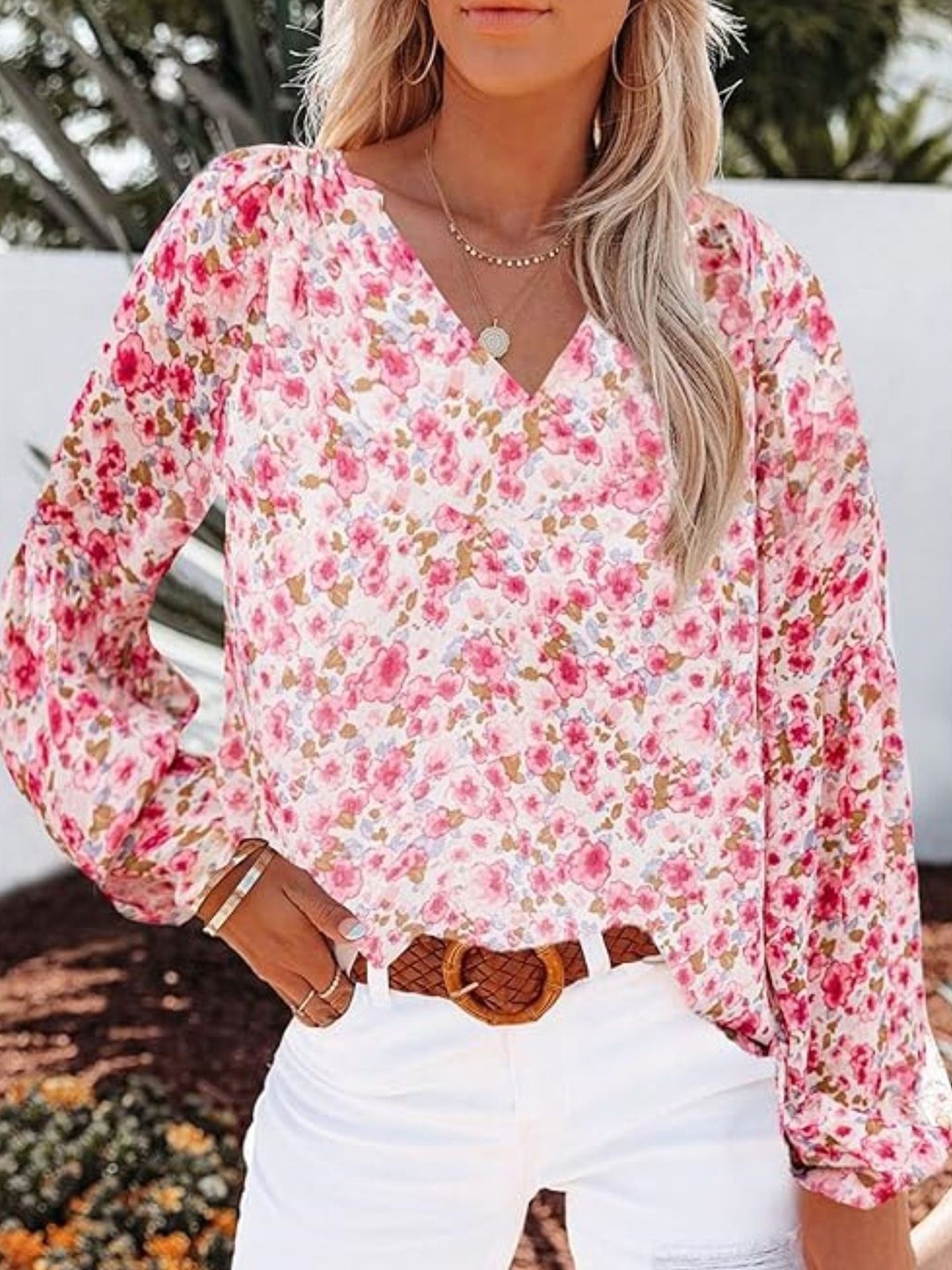 

Stylecast X KPOP Women Floral Printed V-Neck Top, Pink