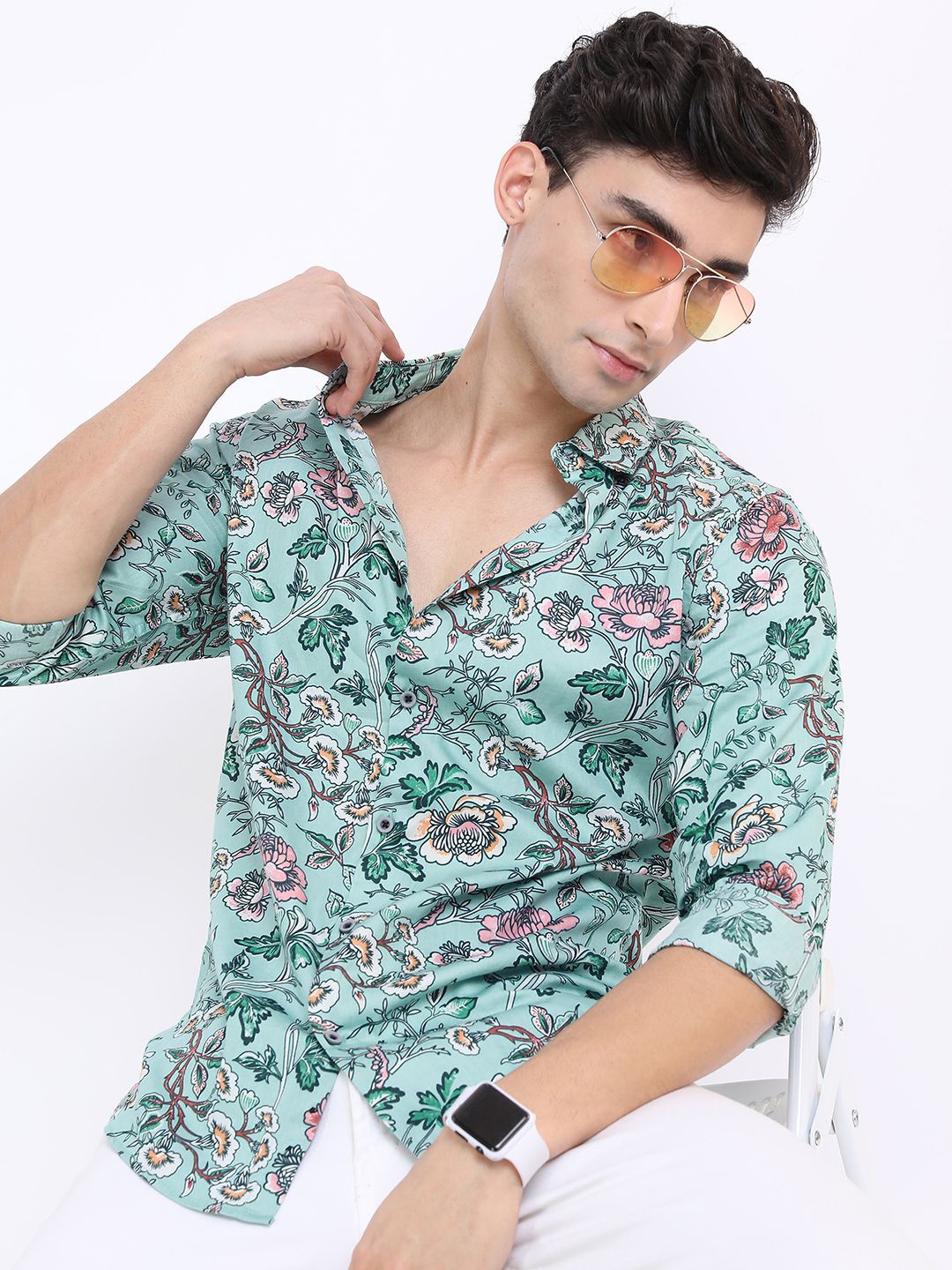 

HIGHLANDER Men Spread Collar Floral Printed Cotton Slim Fit Casual Shirt, Green