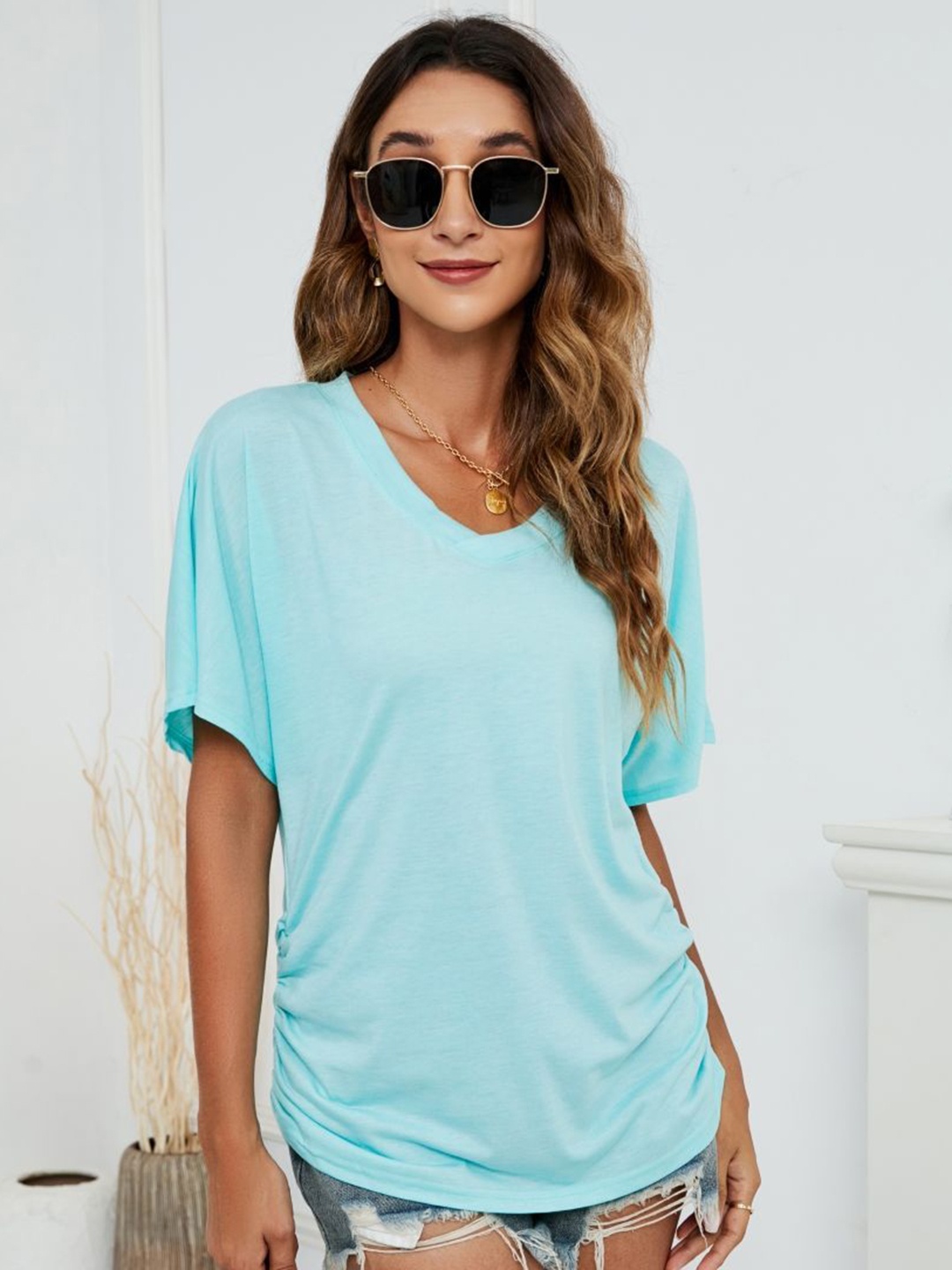 

StyleCast Women Solid Round Neck Top, Turquoise blue