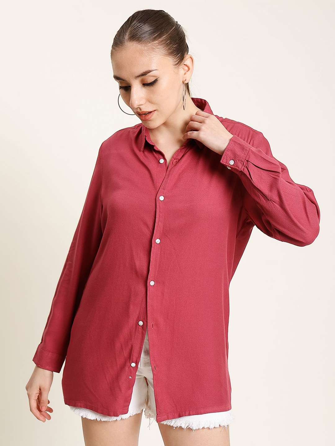 

The Roadster Lifestyle Co. Women Classic Spread Collar Solid Casual Shirt, Pink