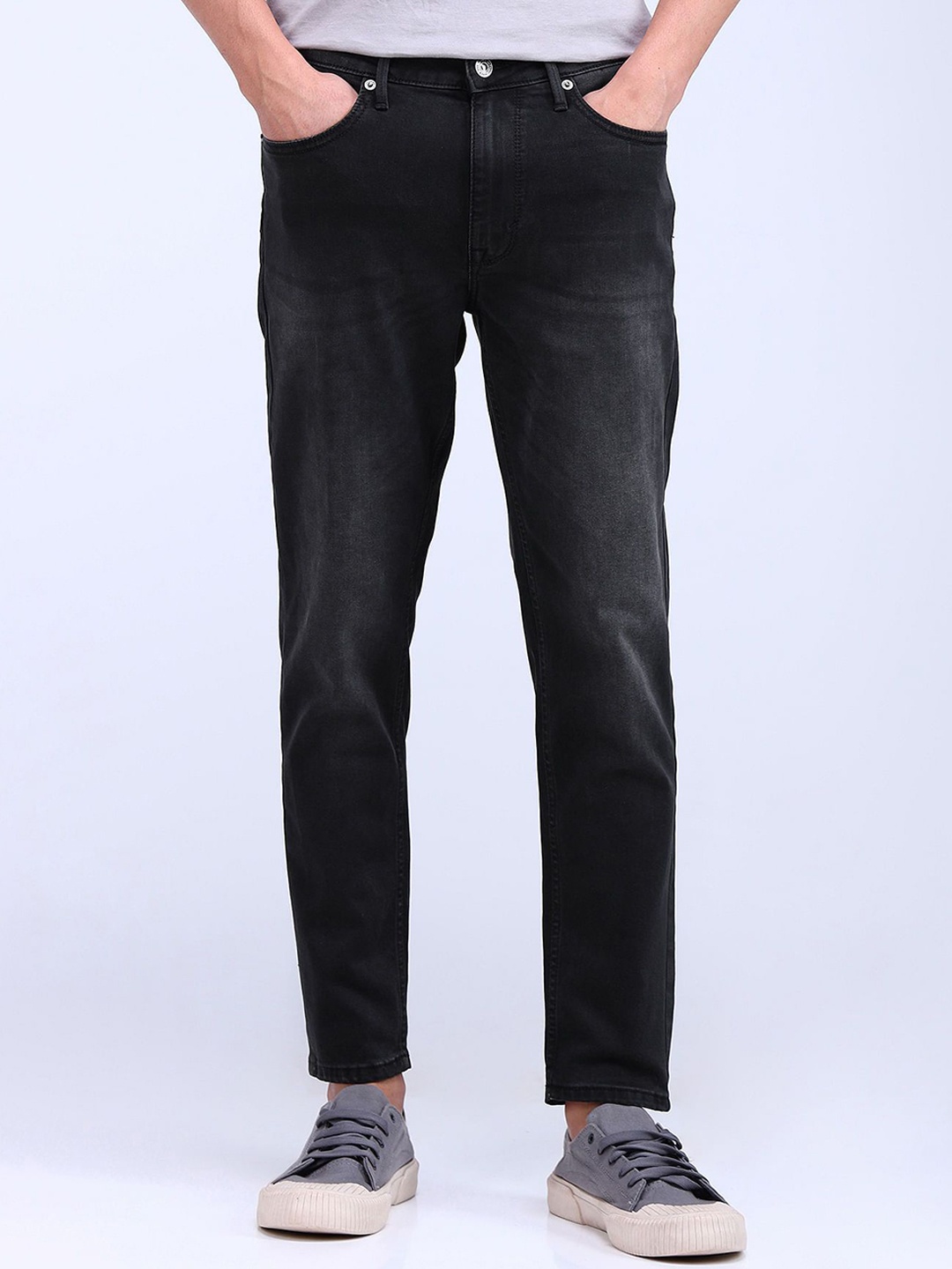 

Flying Machine Men Tapered Fit Stretchable Jeans, Black