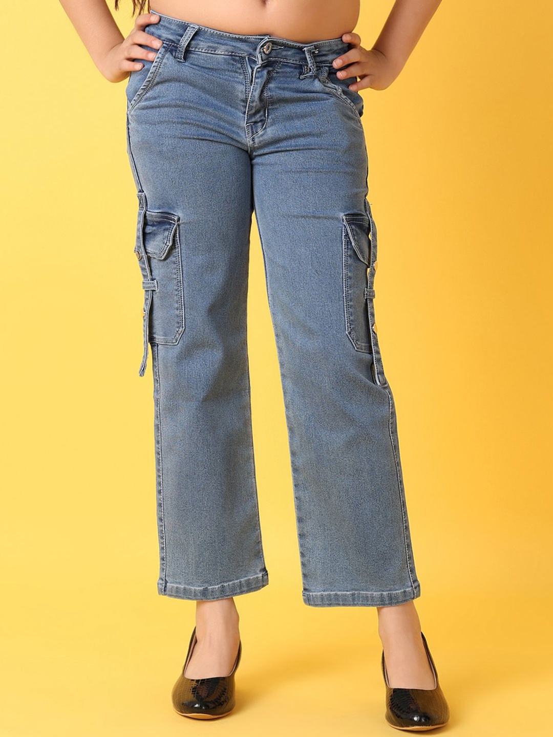 

V-Mart Girls Low Distress Light Fade Jeans, Blue