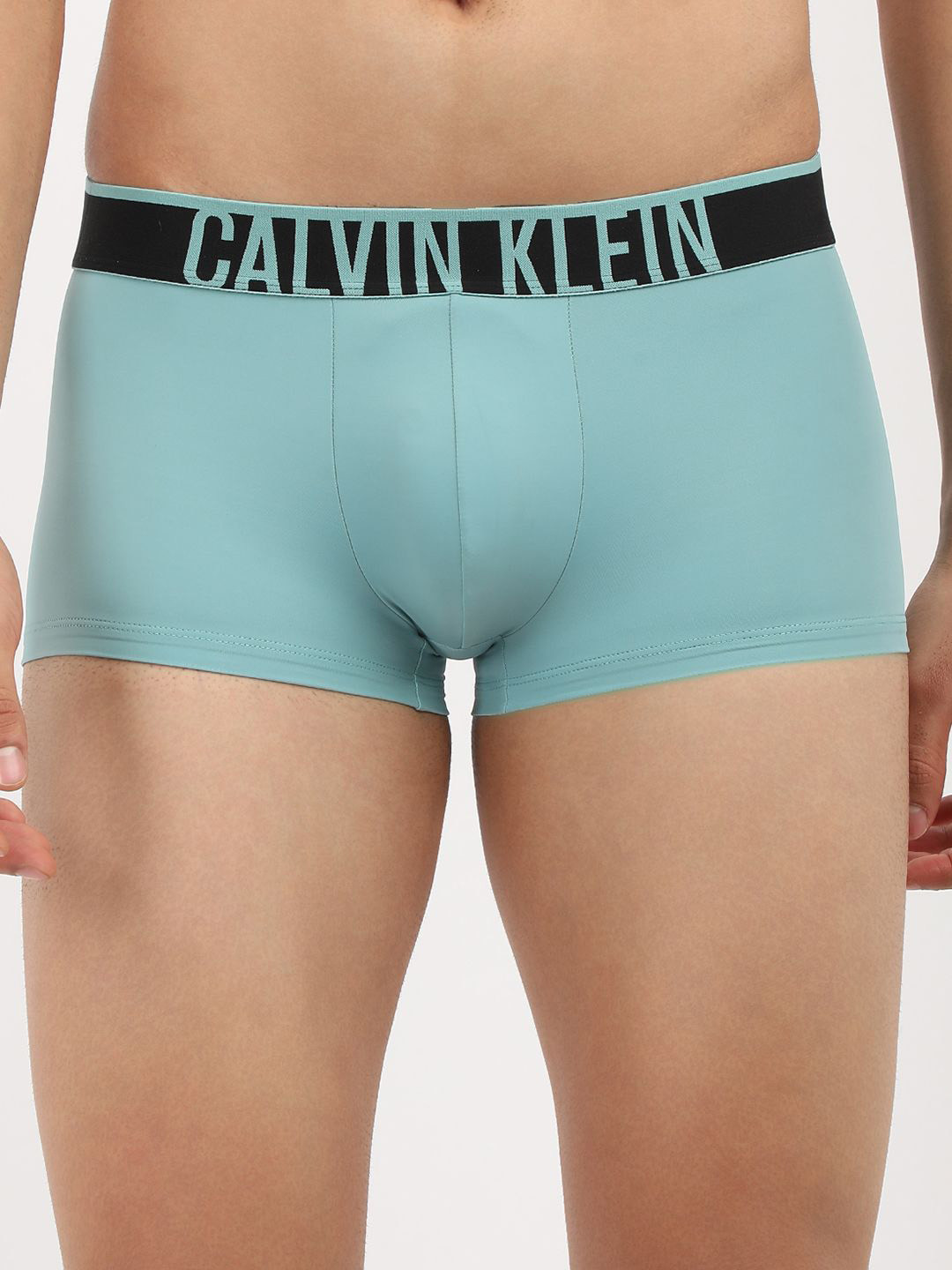 

Calvin Klein Underwear Printed Breathability Trunks NB3836L8P, Green