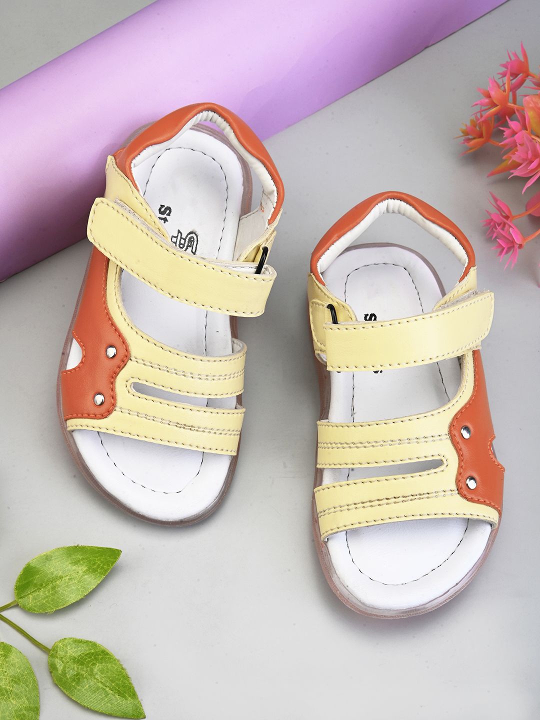 

STEFENS Unisex Kids Colourblocked Comfort Sandals, Peach
