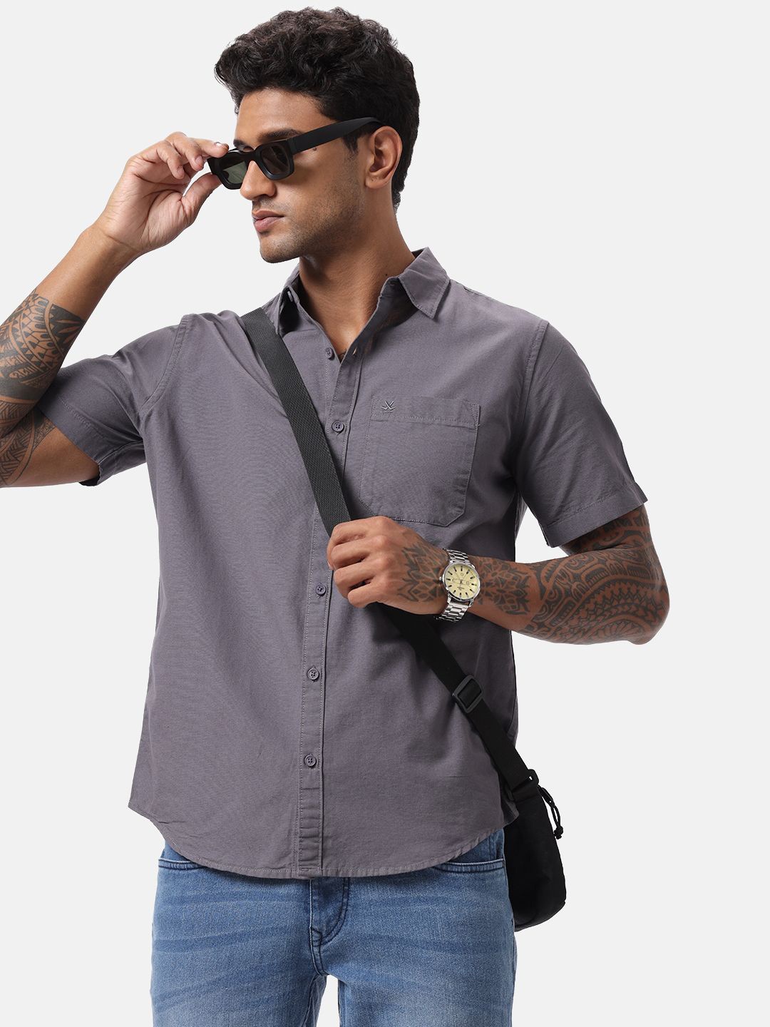 

WROGN Men Custom Spread Collar Solid Cotton Casual Shirt, Grey