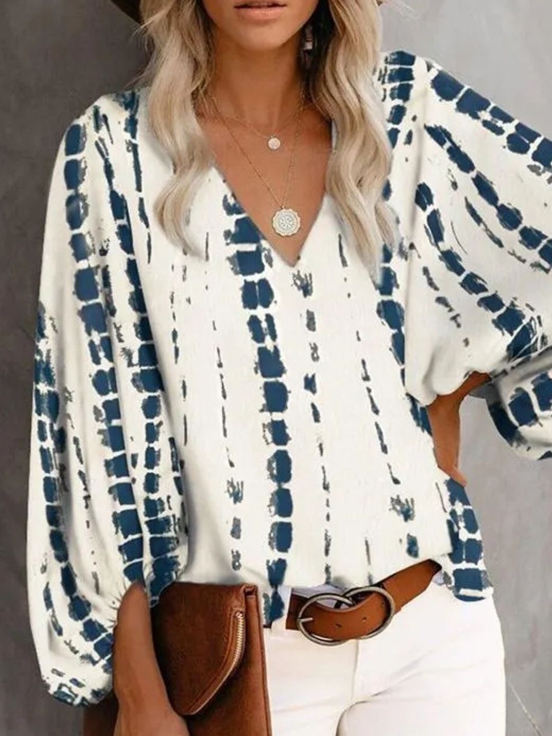 

StyleCast Women Tie and Dye Dyed V-Neck Top, White