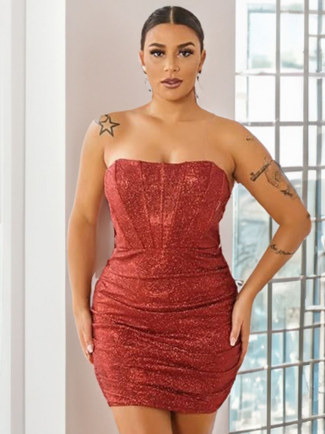 

Stylecast X KPOP Strapless Bodycon Mini Dress, Red