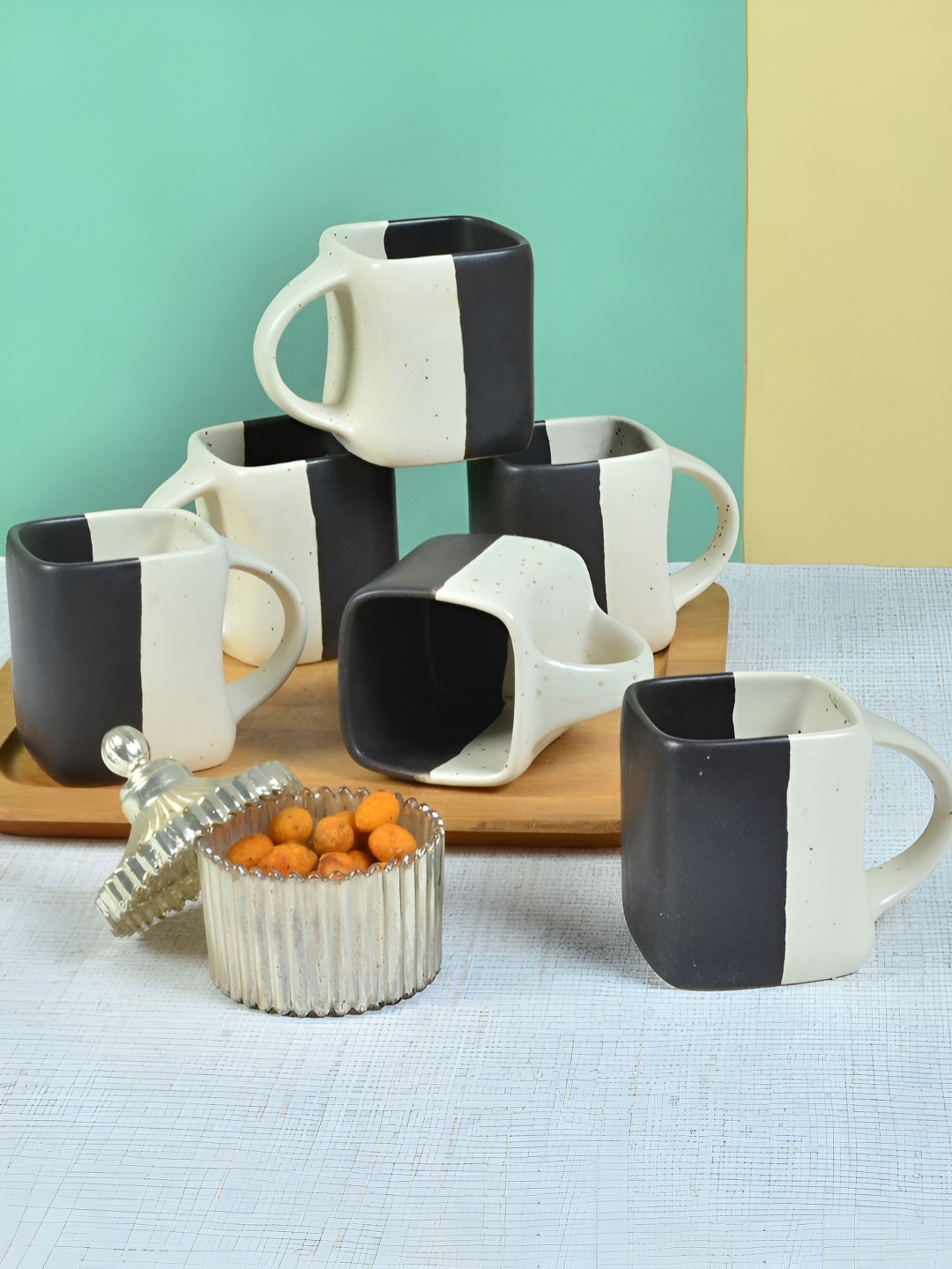 

FABINALIV Set of 6 Black & White Striped Ceramics Matte Cups