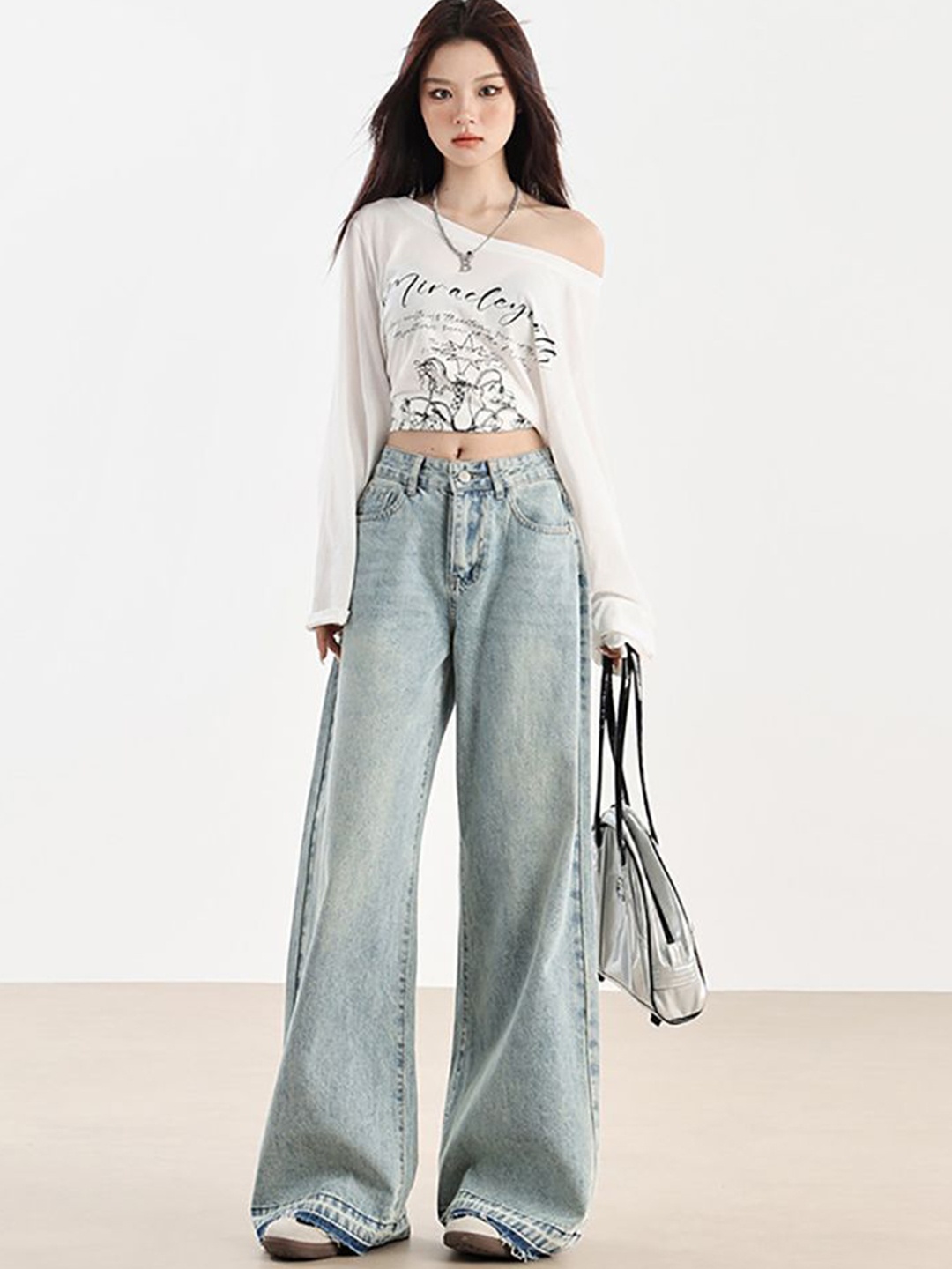 

StyleCast x Revolte Women Wide Leg Low Distress Jeans, Blue