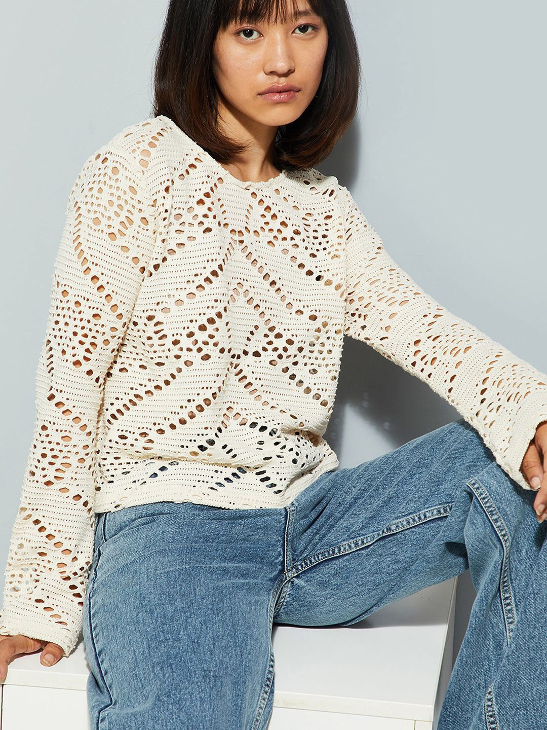 

max ALAYA F x URB_N Women Textured Knit Top With Camisole, White