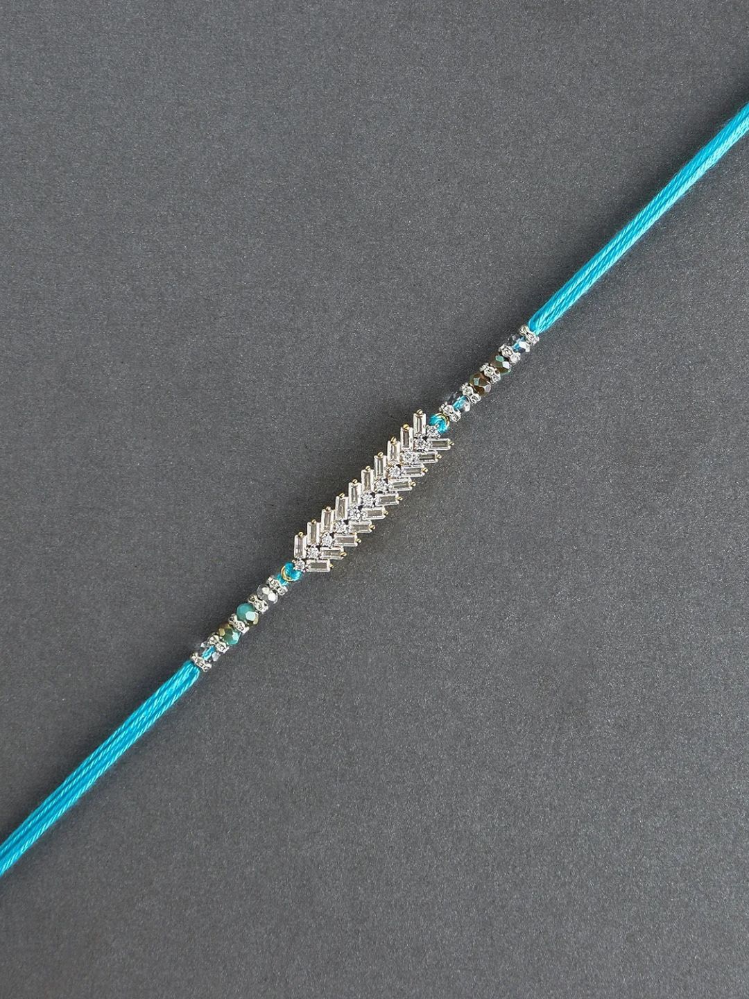 

fnp Glittering Grandeur Rakhi Silver Selections, Blue