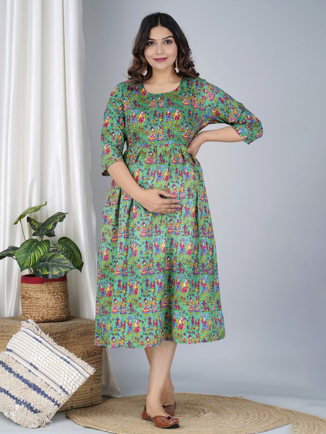 

TANISHA Ethnic Motifs Printed Maternity Fit & Flare Midi Ethnic Dress, Green