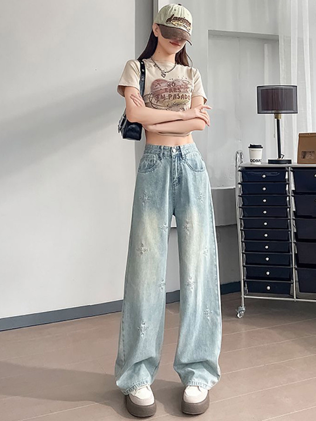 

StyleCast x Revolte Women Wide Leg Highly Distressed Heavy Fade Jeans, Blue