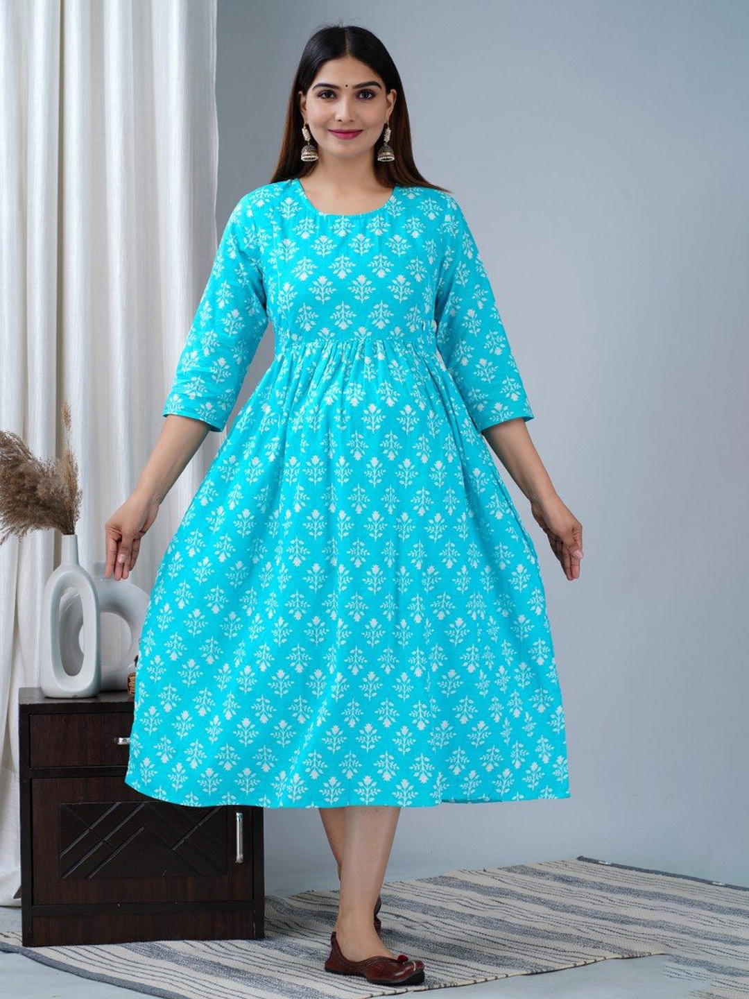 

TANISHA Floral Printed Maternity Fit & Flare Midi Ethnic Dress, Blue
