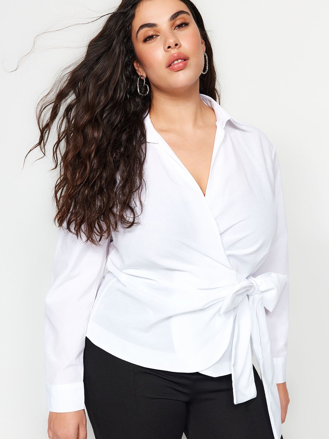 

Trendyol Women Opaque Casual Shirt, Na