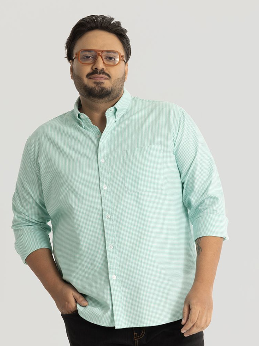 

Snitch Plus Size Men Classic Opaque Casual Shirt, Green
