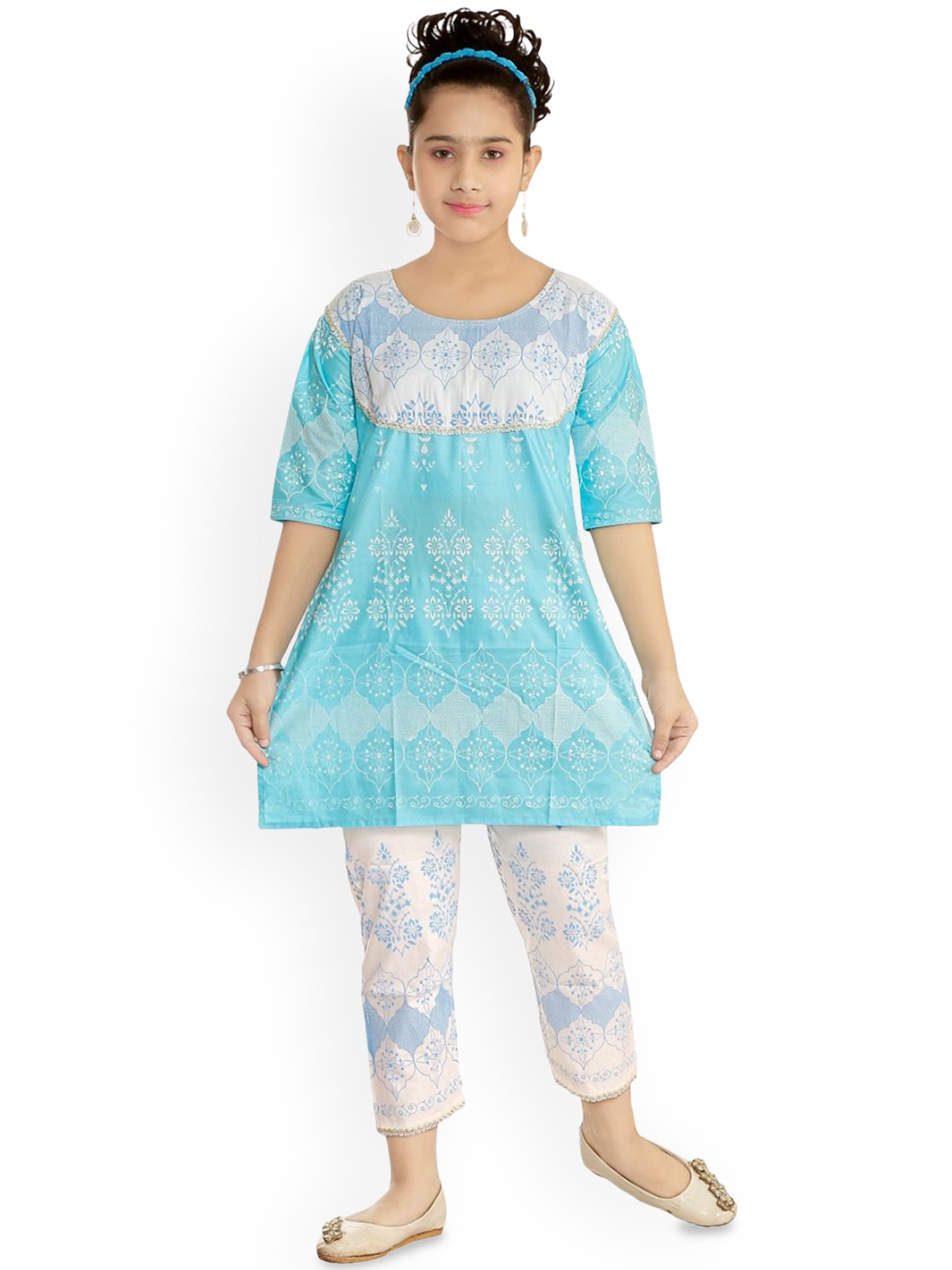 

BAESD Girls Floral Printed Regular Kurta with Trousers, Blue
