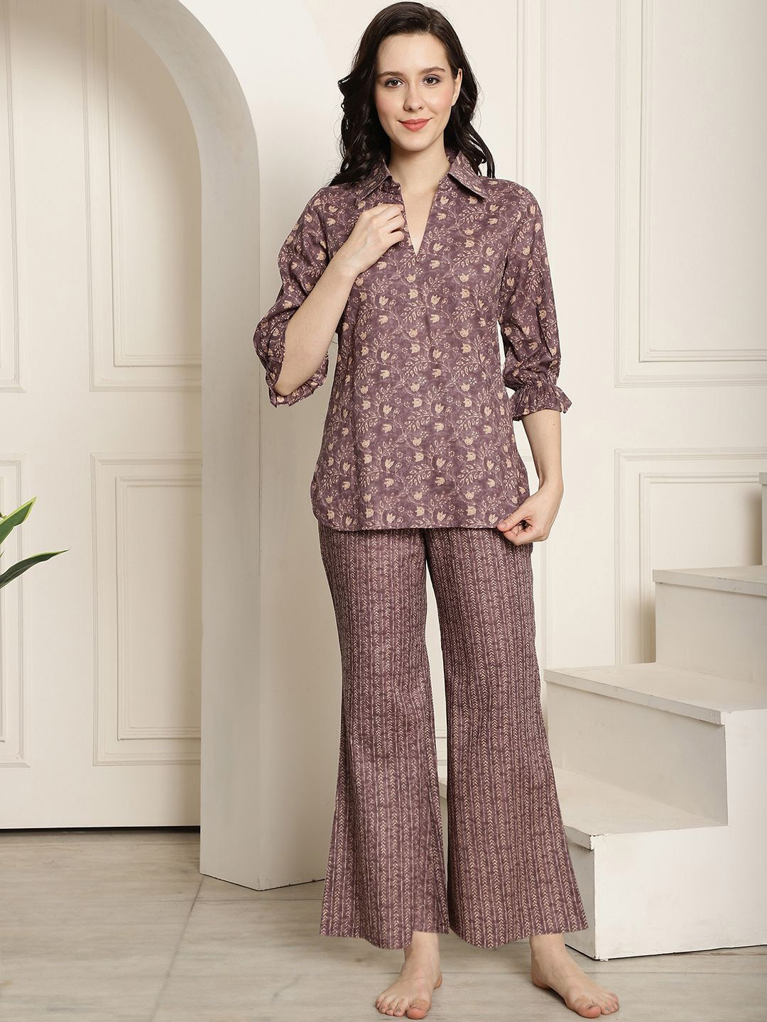 

Claura Women Printed Night suit, Purple