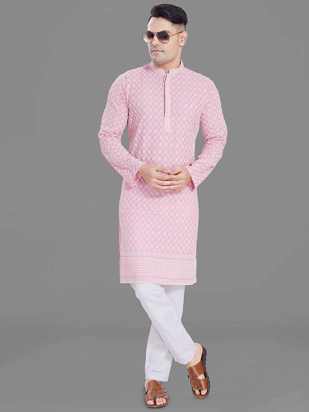 

DIVISIVE Men Geometric Thread Work Kurta, Pink