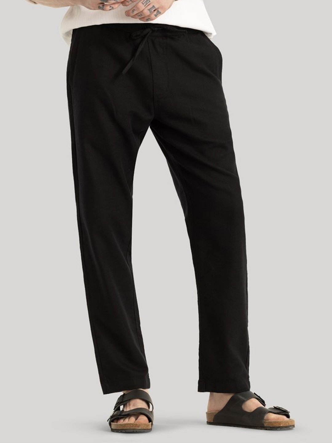 

Snitch Men Smart Slim Fit Trousers, Black