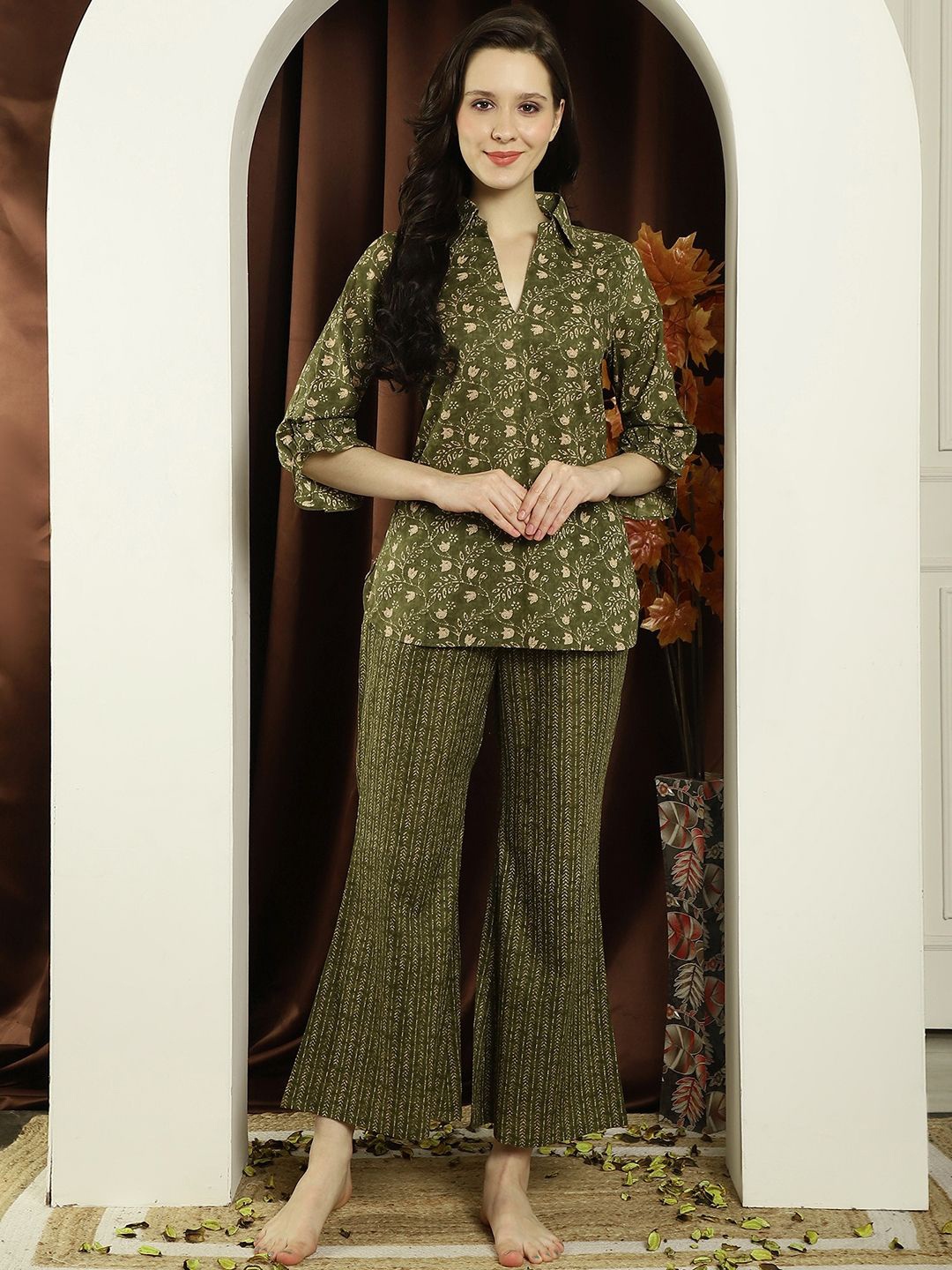 

Claura Women Printed Night suit, Green
