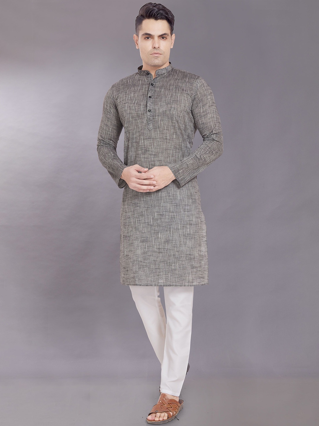 

DIVISIVE Men Thread Work Kurta, Grey