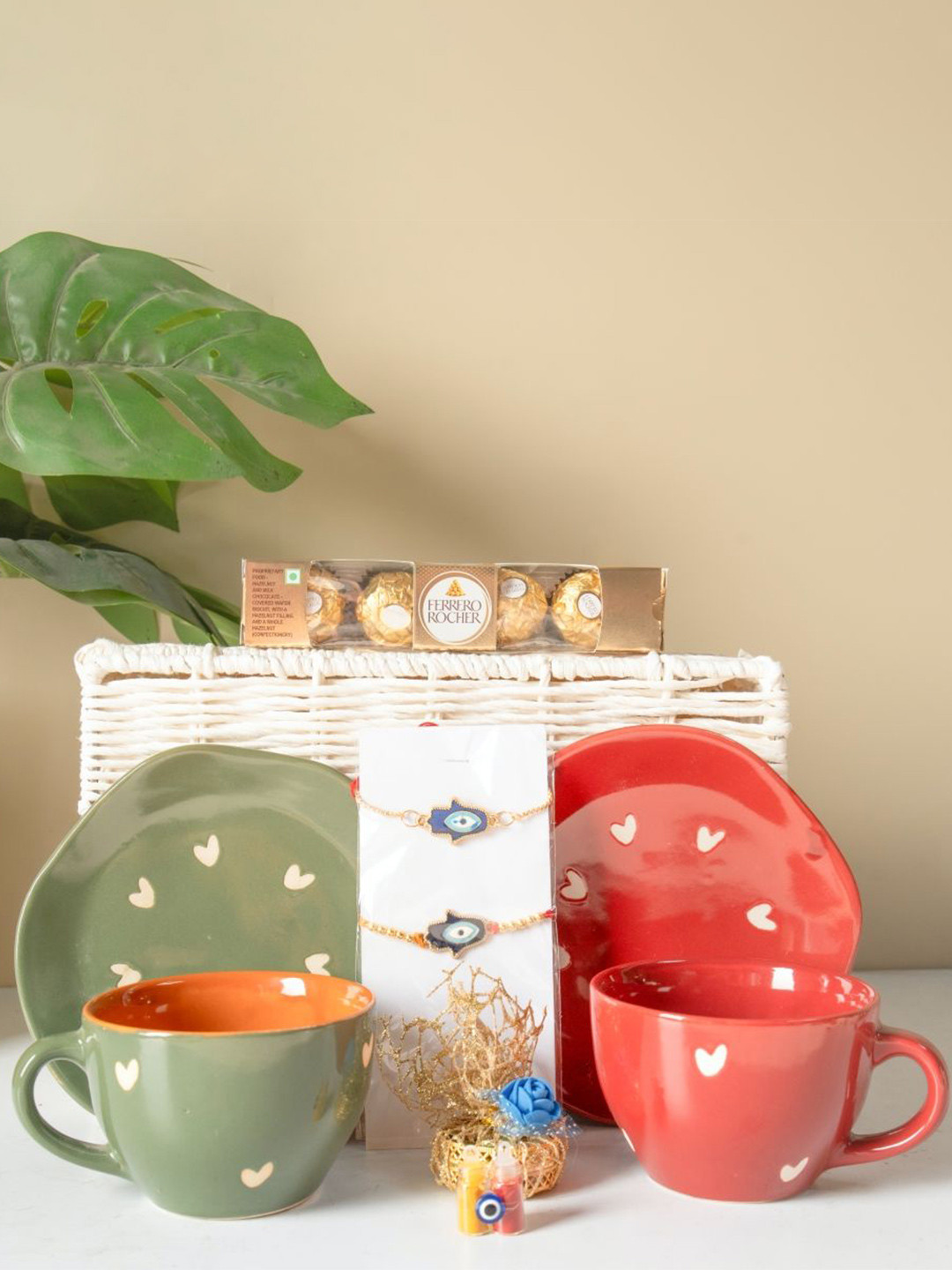 

ArteCasa Set Of 2 Rakhi With 2Cup & 2Plate With Ferrero Rocher Chocolate, Green