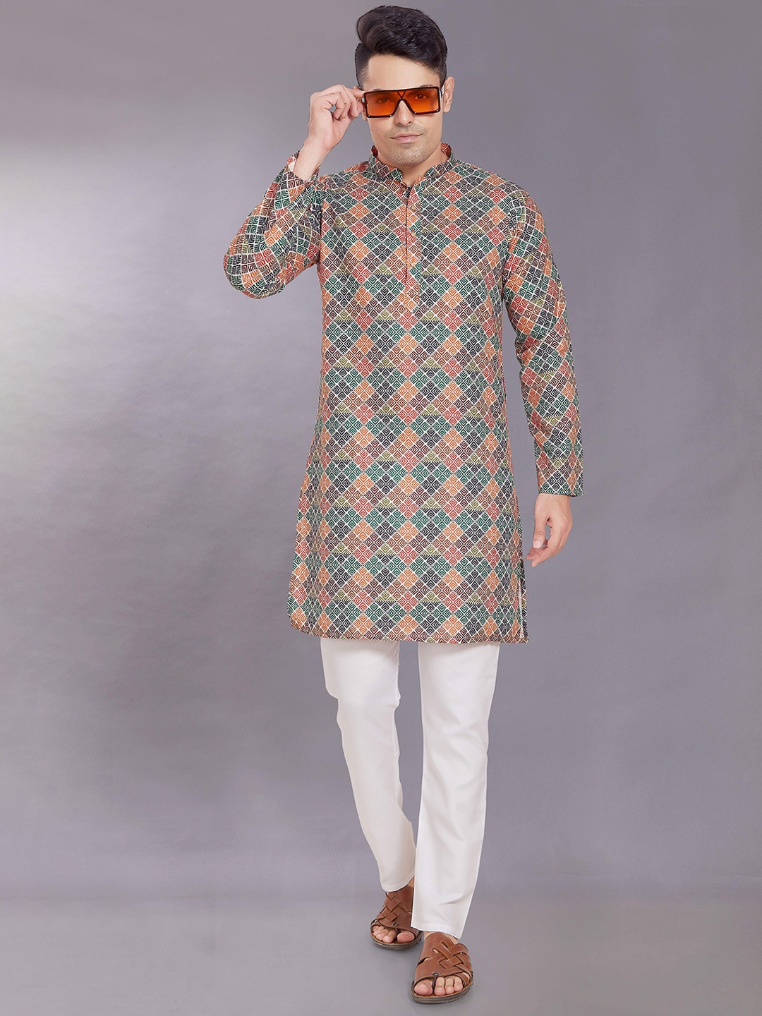 

DIVISIVE Men Geometric Printed Thread Work Kurta, Multi