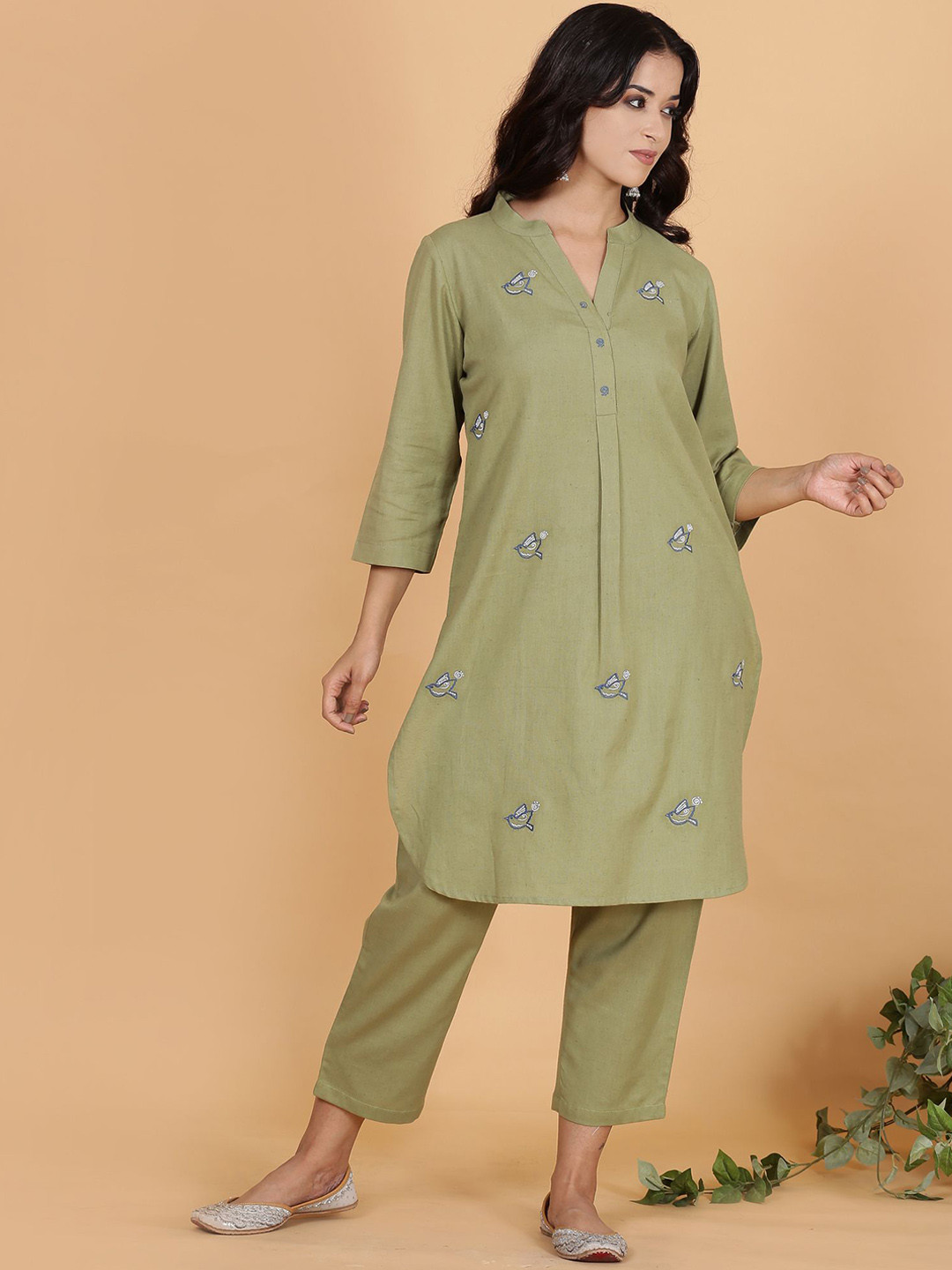 

Spring Soul Women Regular Pure Cotton Kurta with Trousers, Green