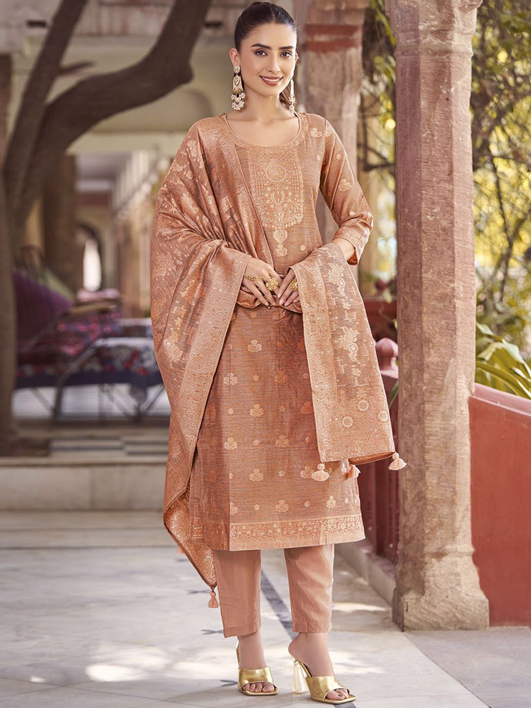 

Shaily Ethnic Motifs Woven Design Kurta with Trousers & Dupatta, Rust