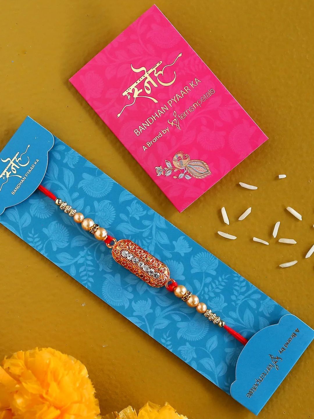 

fnp Designer Capsule Rakhi Bhaiya-Bhabhi Rakhis, Red