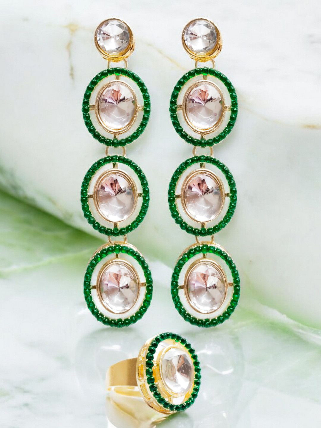 

OOMPH Kundan Studded Jewellery Set, Green