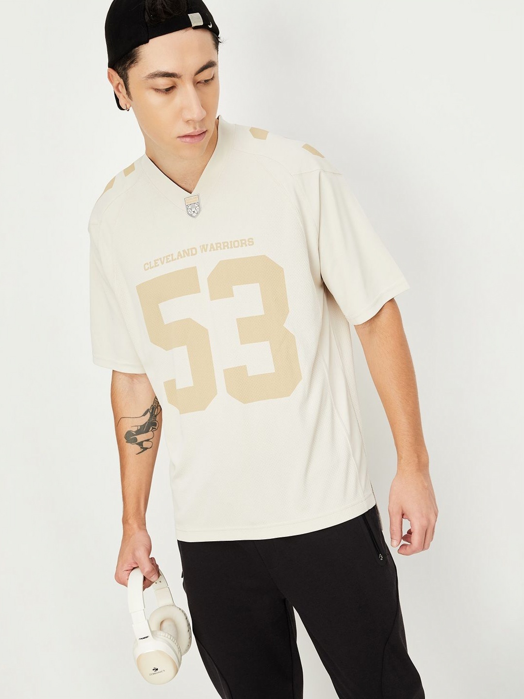 

max URB_N Men Graphic Printed Oversized T-shirt, Beige