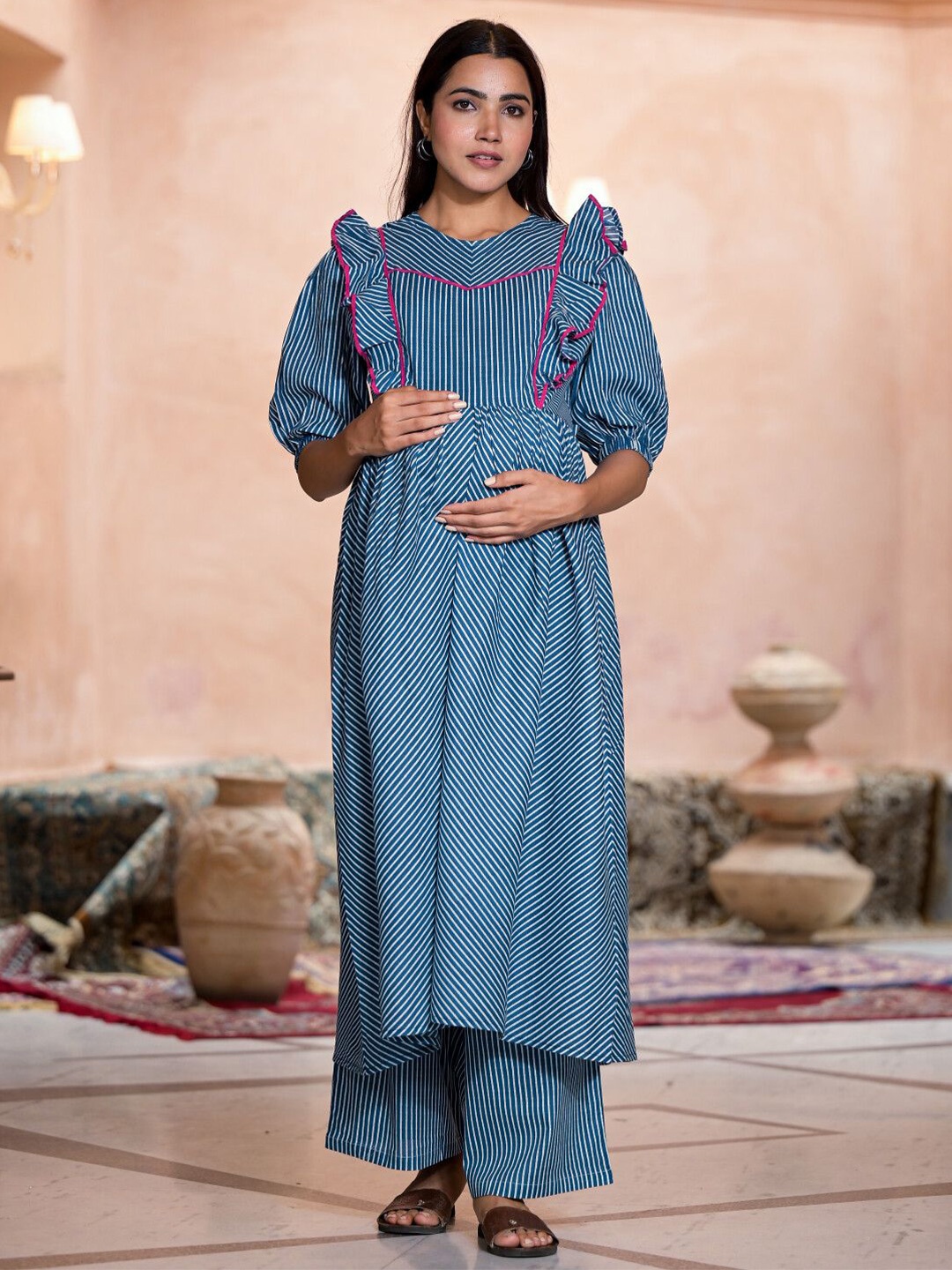 

Aujjessa Women Striped Regular Pure Cotton Kurta with Trousers, Blue
