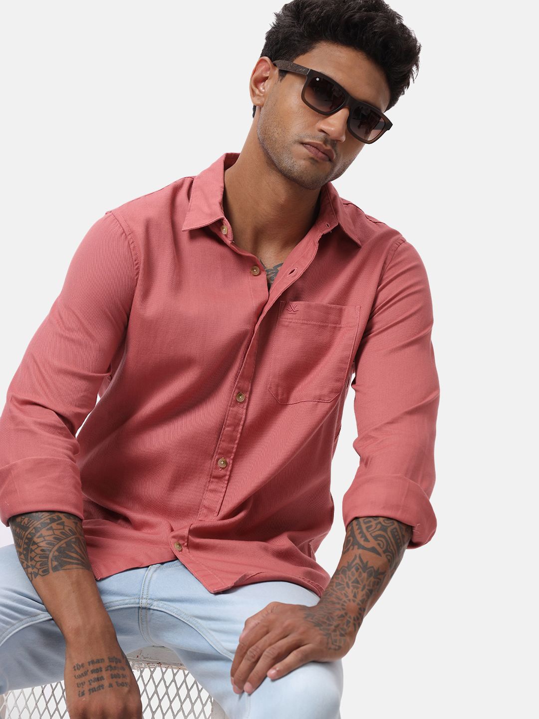 

WROGN Men Custom Spread Collar Solid Cotton Casual Shirt, Brown