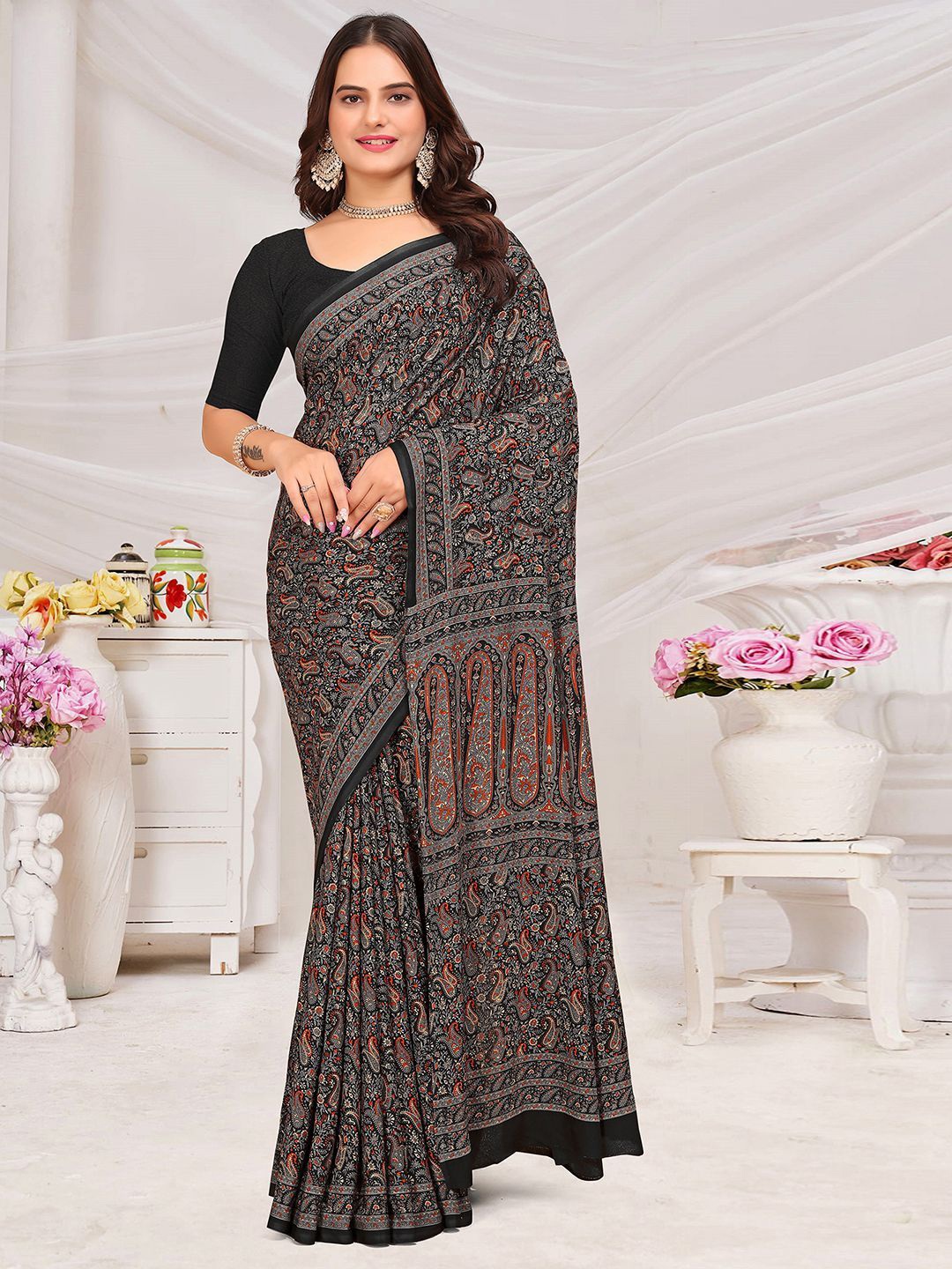 

Mitera Ethnic Motifs Pure Crepe Saree, Black