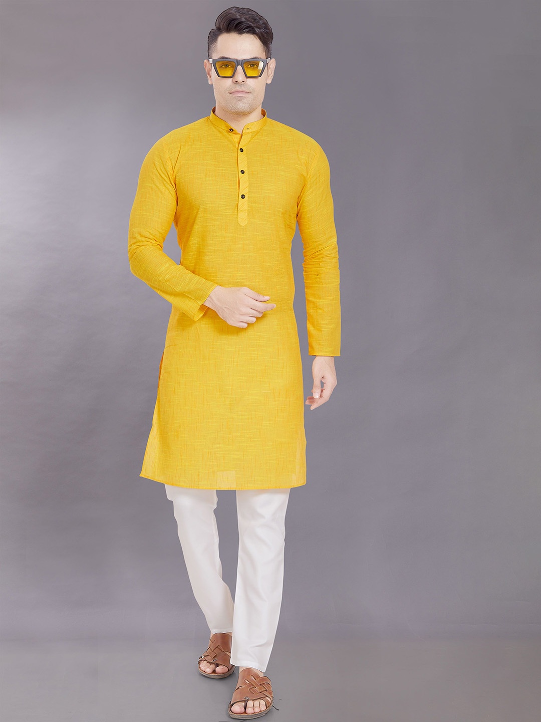 

DIVISIVE Men Thread Work Kurta, Yellow