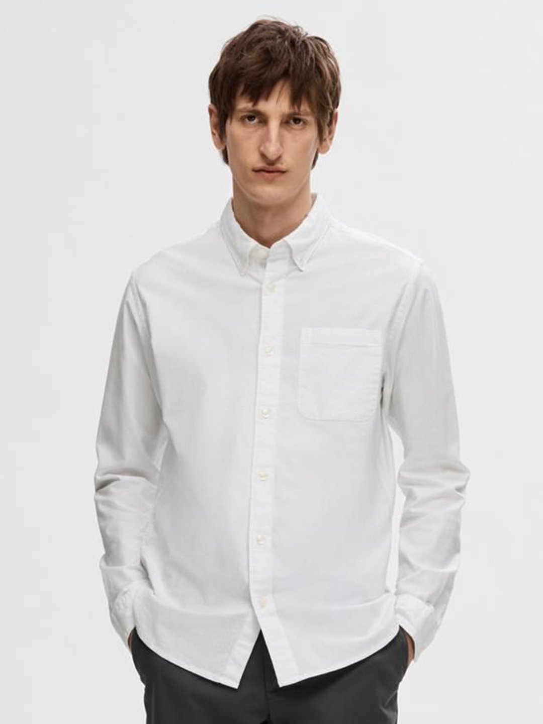 

SELECTED Men Spread Collar Solid Cotton Casual Shirt, White