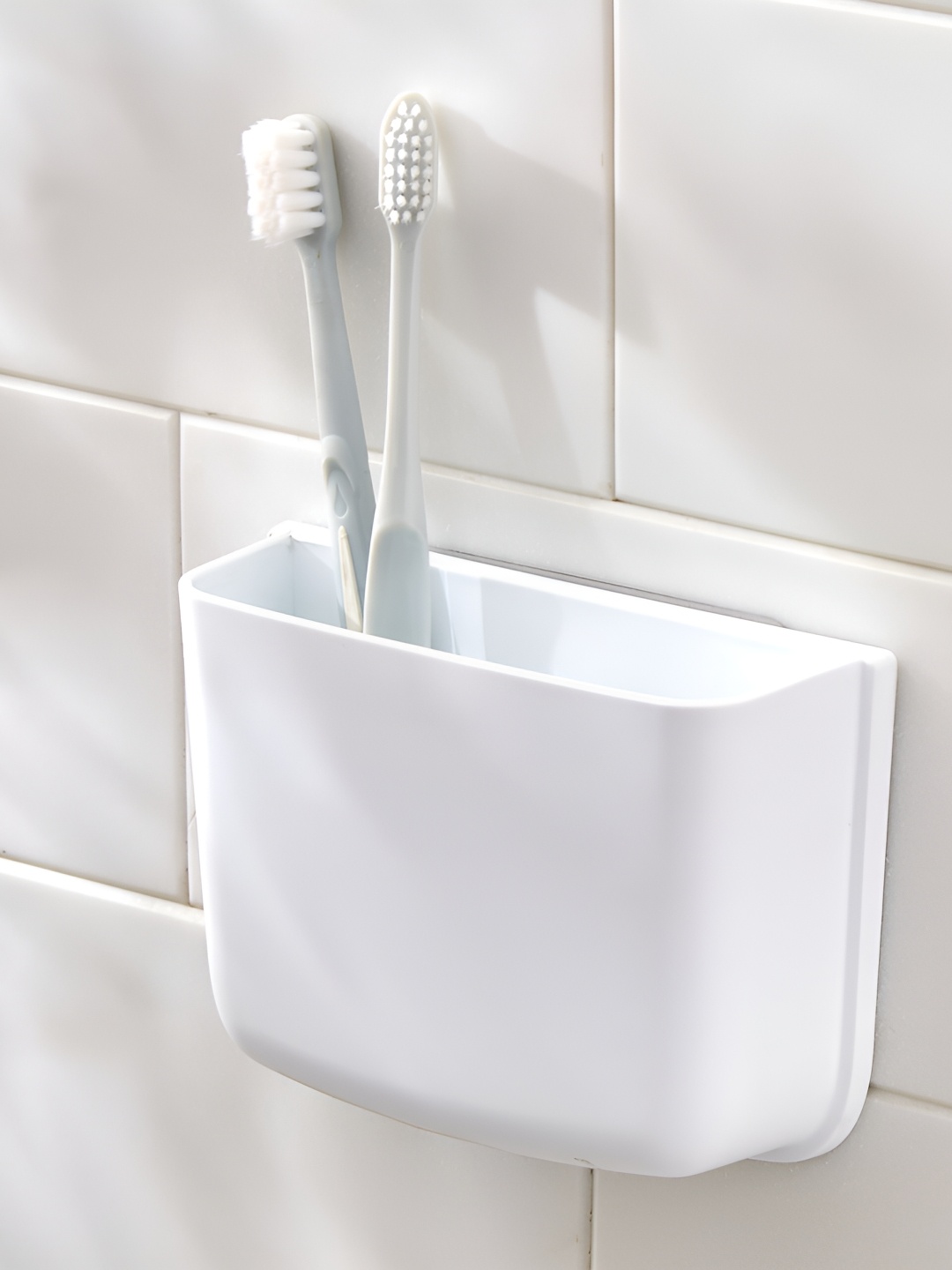 

Home Centre White Solid Polypropylene Towel Holder