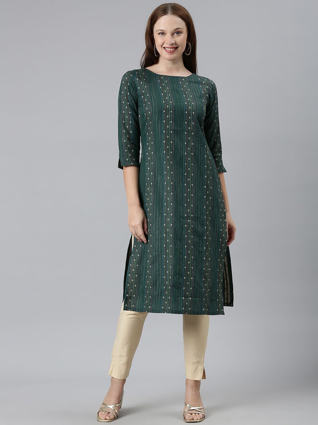 

KALINI Geometric Woven Design Round Neck Straight Kurta, Green